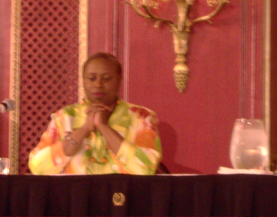 Cynthia McKinney listening thoughtfully. Prez Forum Chicago 2008